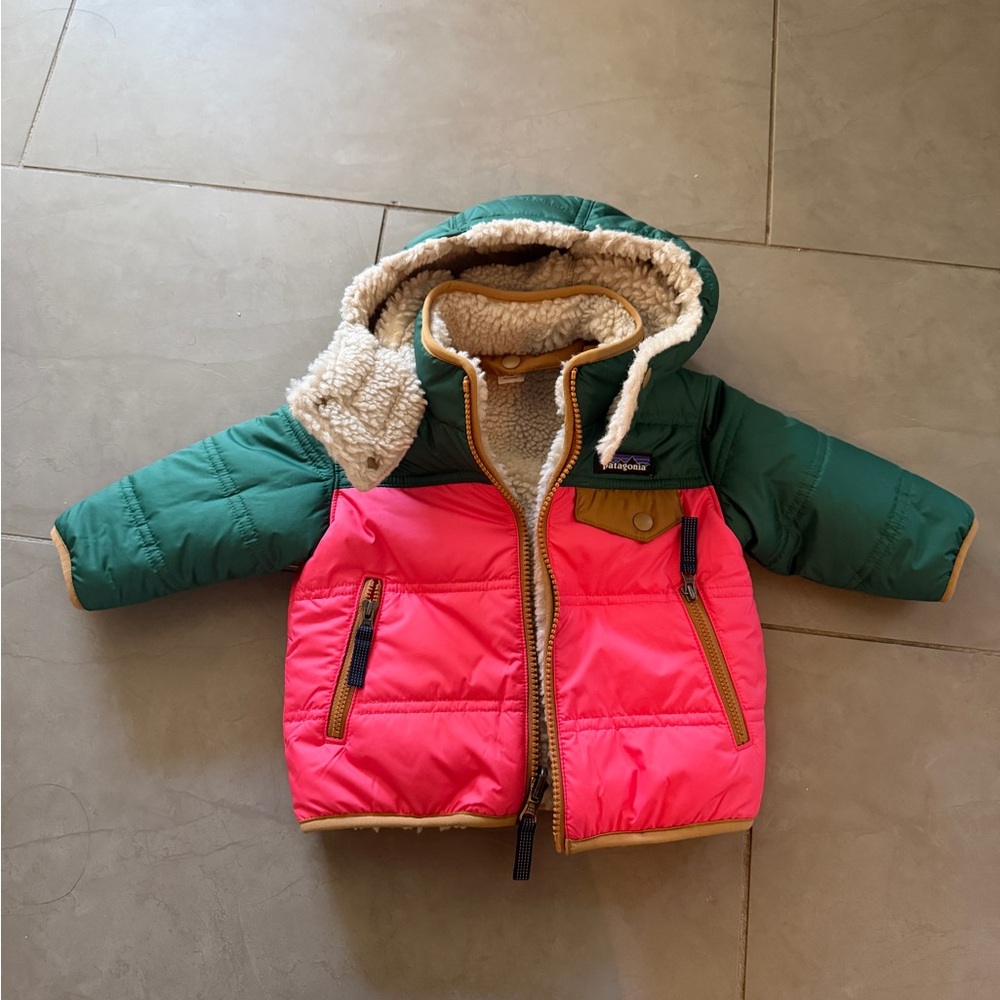Patagonia reversible puffy jacket